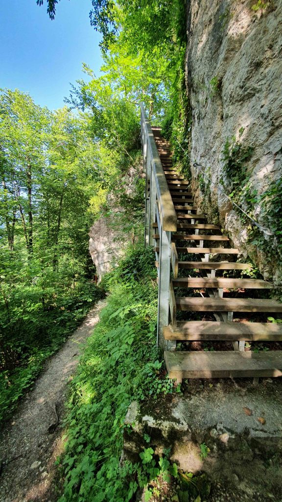 Ruine Karlstein Treppe