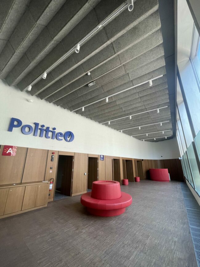 akoestiek verbeteren politiekantoor