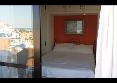 Bedroom - Rent apartment in Nerja