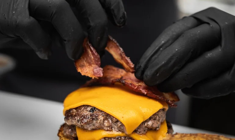 briggen-burger-mount