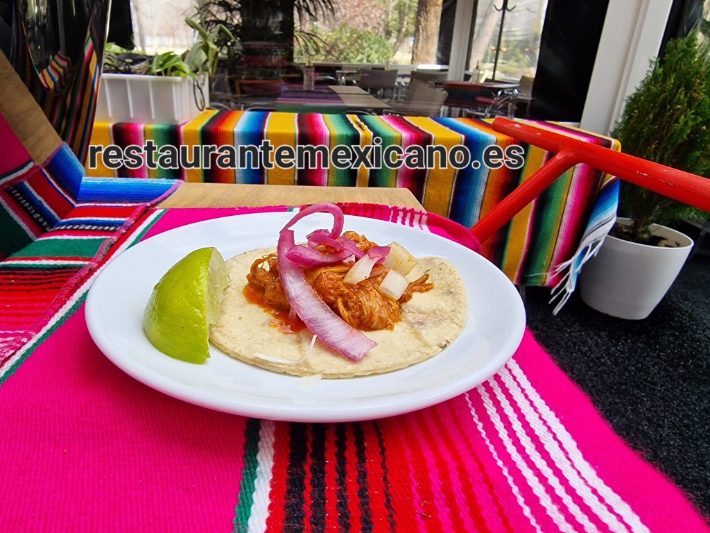 Taco de cochinita pibil 