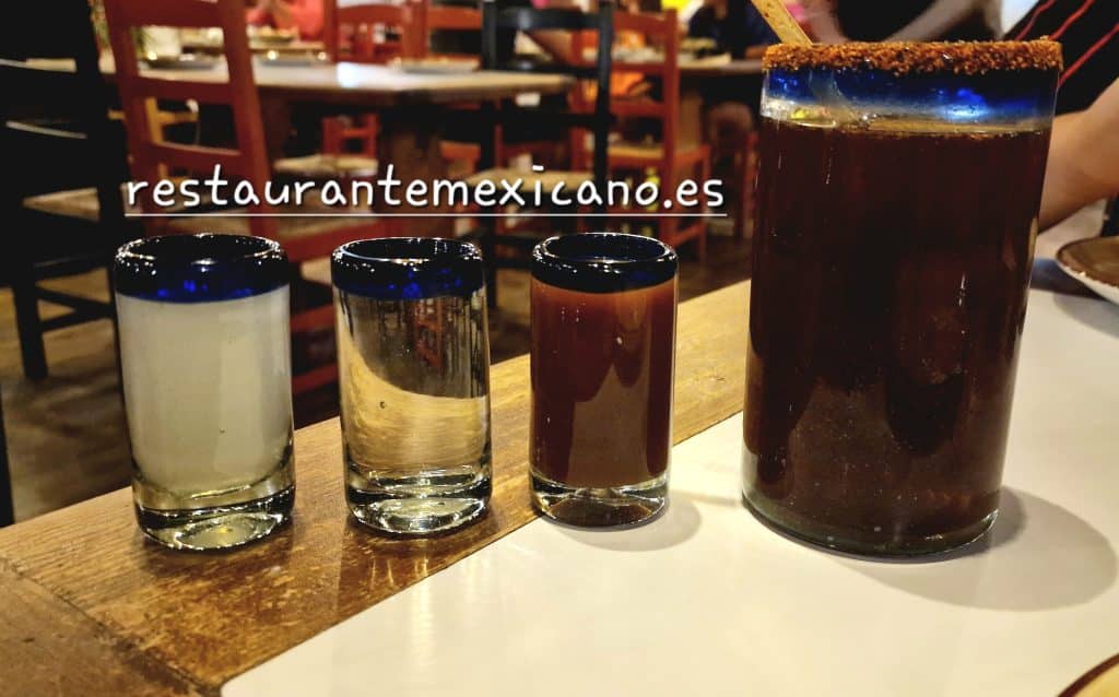 Limón,  tequila, sangrita, y michelada