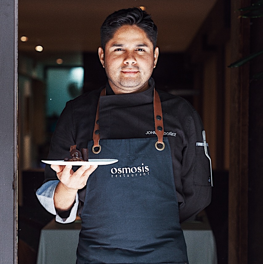 Chef de postres John Ordóñez