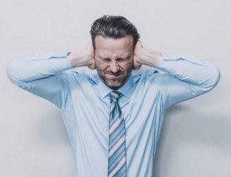 Shtatë shenjat e çuditshme që tregojnë se vuani nga migrena