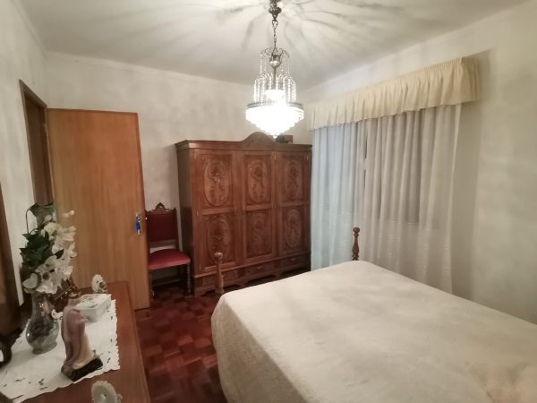 Moradia Isolada com Terreno em Moinhos, Miranda do Corvo - Image 30