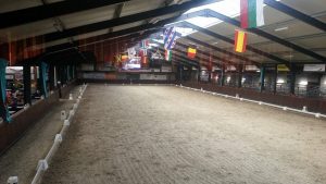 De piste van de HJC-manege, het decor voor Indoor Tolbert