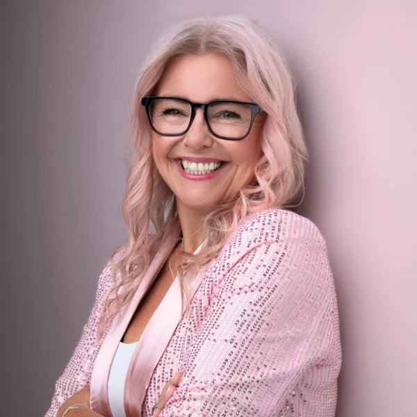 Rikke Kjelgaard Rikke Kjelgaard