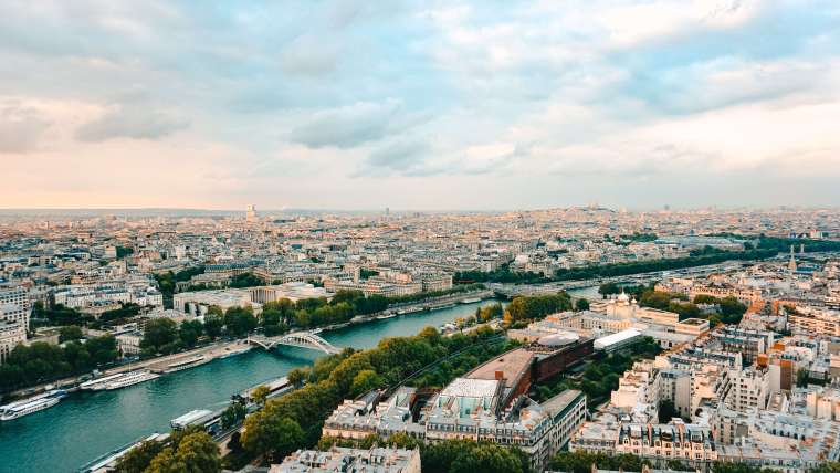 Jobs et Stages logés en France