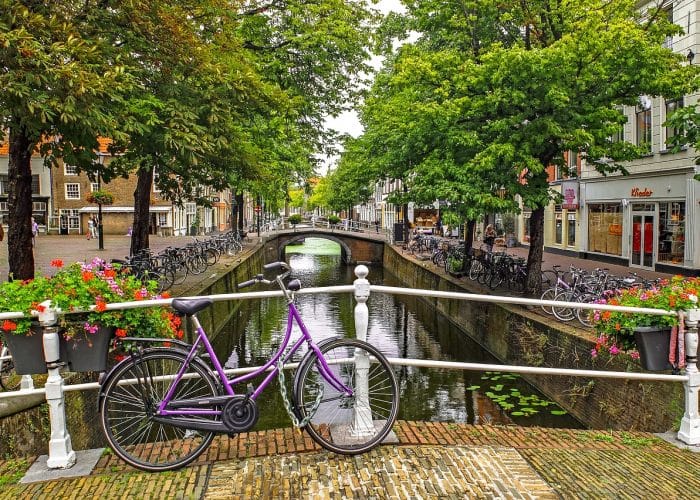 Jobs with accommodation in the Netherlands.