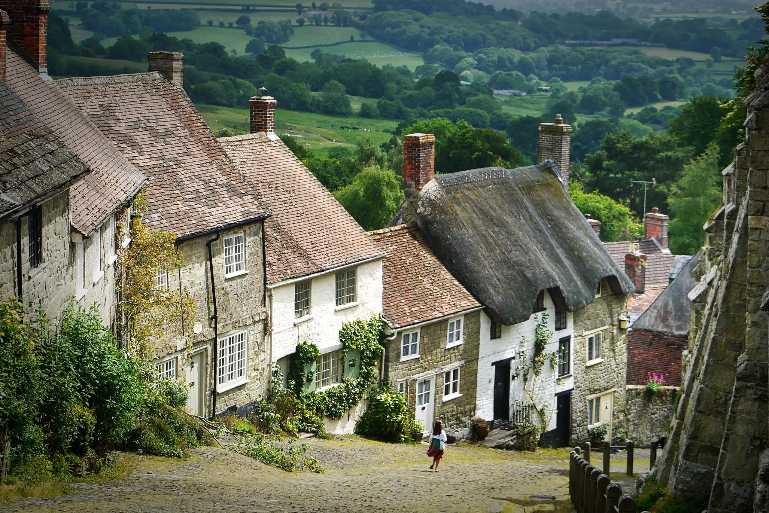 jobs with accommodation uK