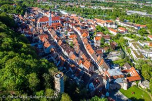 Luftaufnahme der gesamten Altstadt von Landsberg am Lech