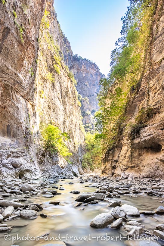 Schlucht, Canyon an den Thermalquellen von Benja bei Permet