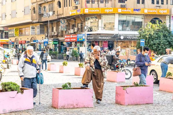 Zwei Männer in Erbil, Kurdistan, Irak