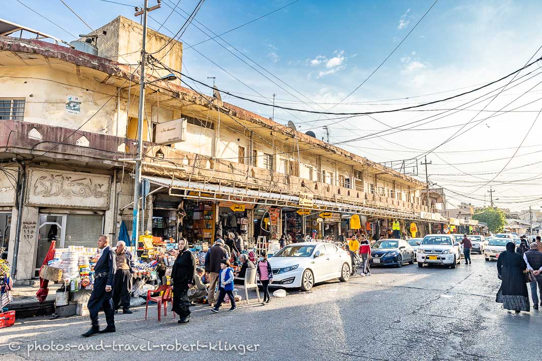 Eine Straße in der Innenstadt von Erbil im Irak