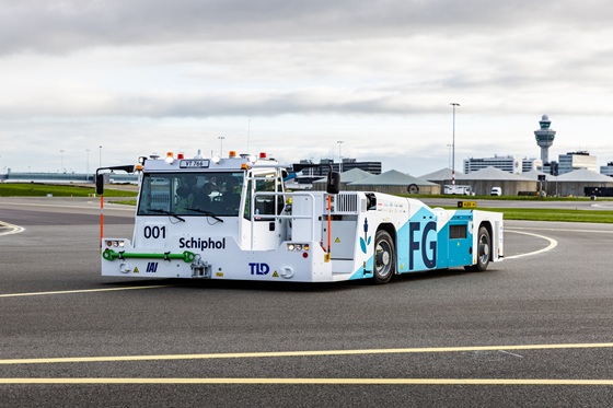 KLM Cityhopper zet TaxiBot ook in voor Embraer 195-E2