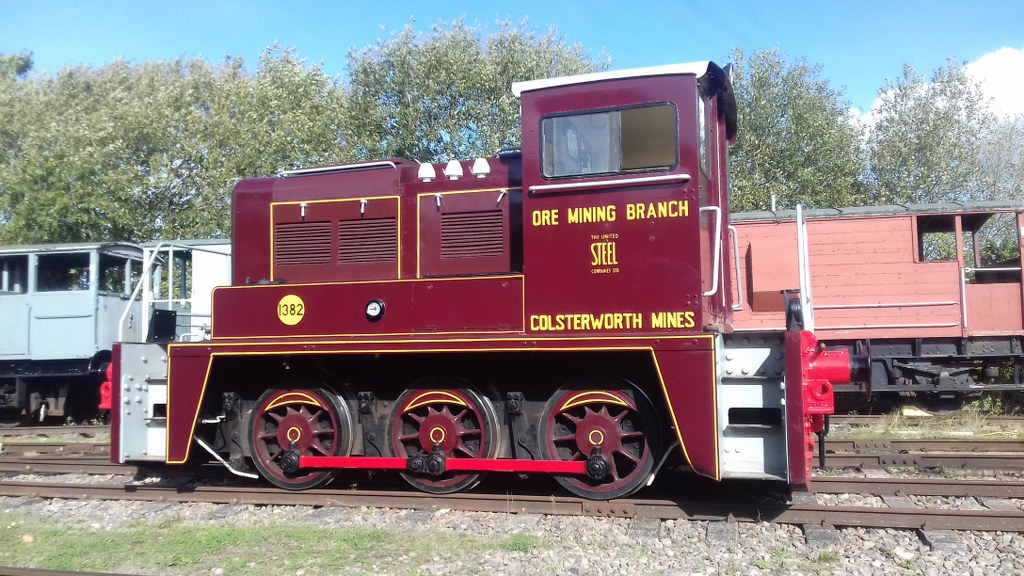Yorkshire Engine Company diesel locomotive 2792 number 1382.