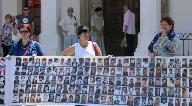 Majke Srebrenice i Žepe mole za informacije o masovnim grobnicama