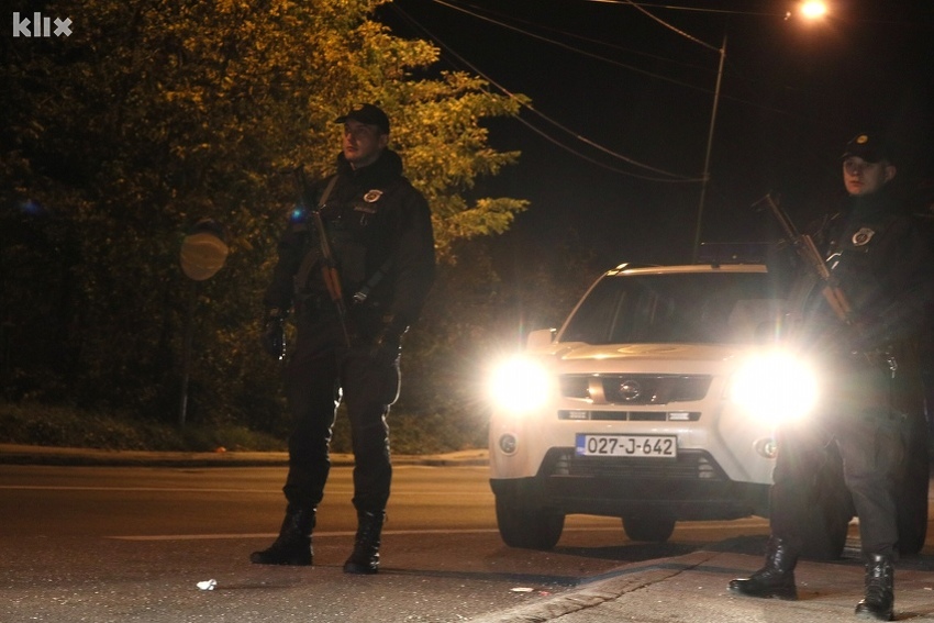 Policijska akcija kod Rogatice, ima uhap&Aring;&iexcl;enih, a prona&Auml;eno i nekoliko ukradenih auta