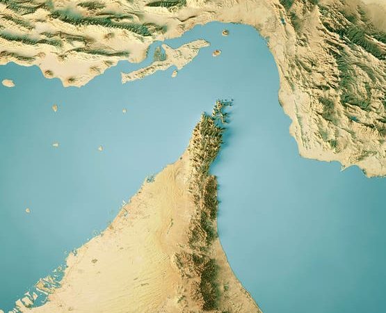 ئێران کردنەوەی گەرووی هورمز ڕادەگەیەنێت و ترامپ دەستخۆشی دەکات
