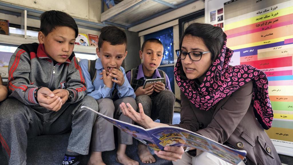 In Afghanistan, a bus brings joy of reading to children