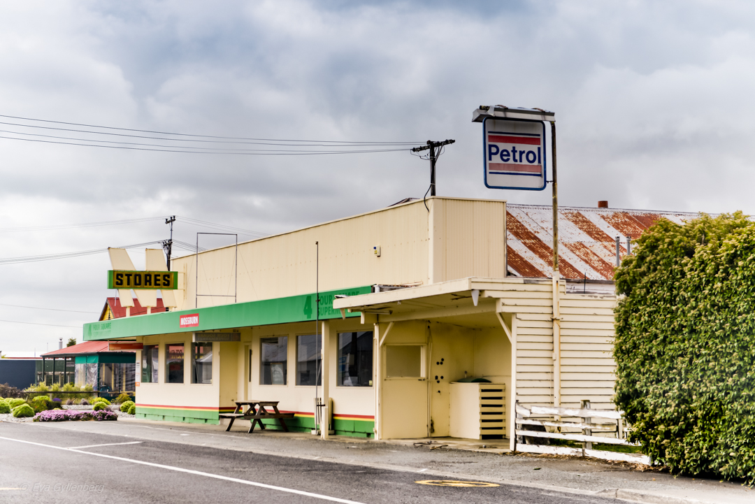 Road picture from New Zealand
