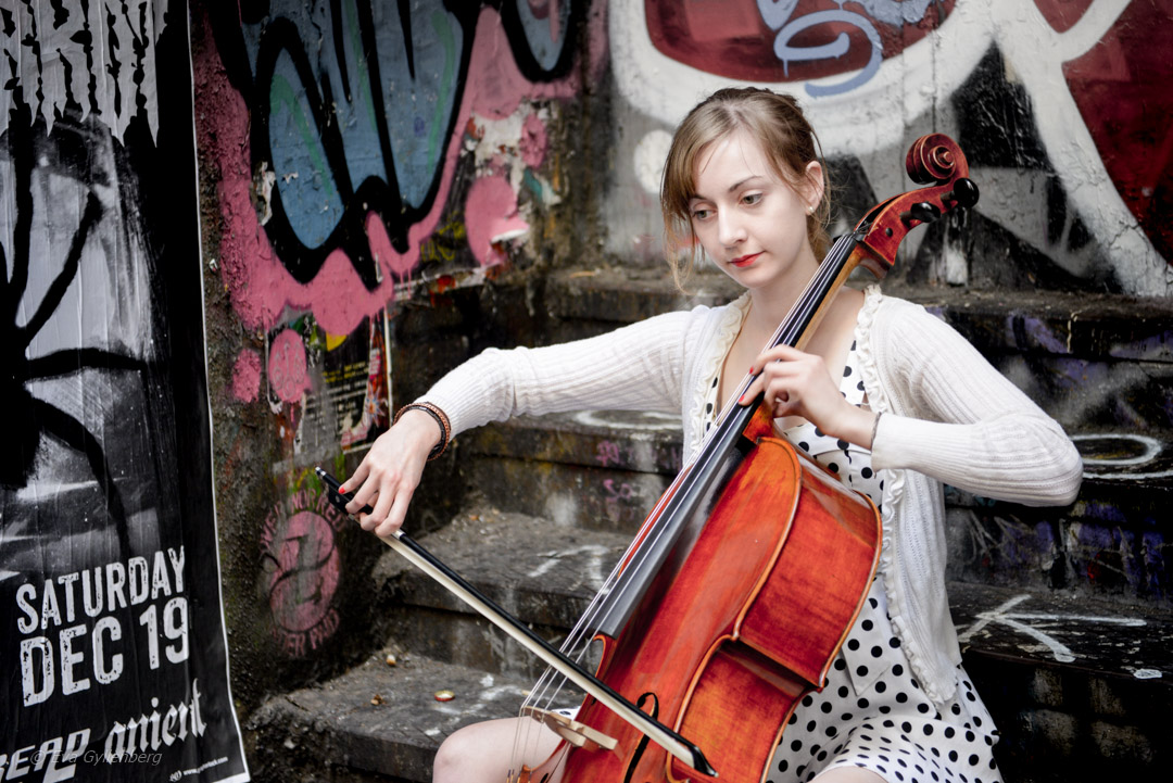 Street musician in Melbourne