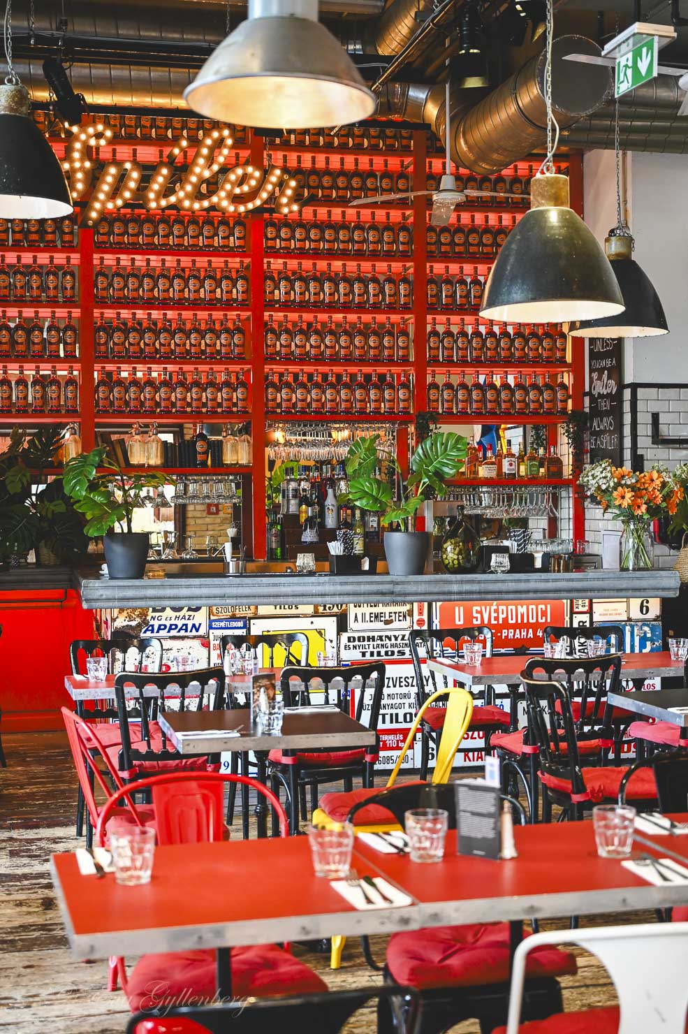Cool restaurant in Gozsdu Udvar