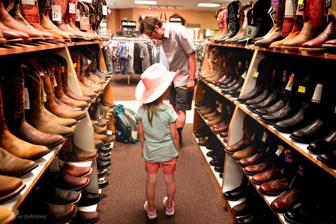 Boot child Tucson
