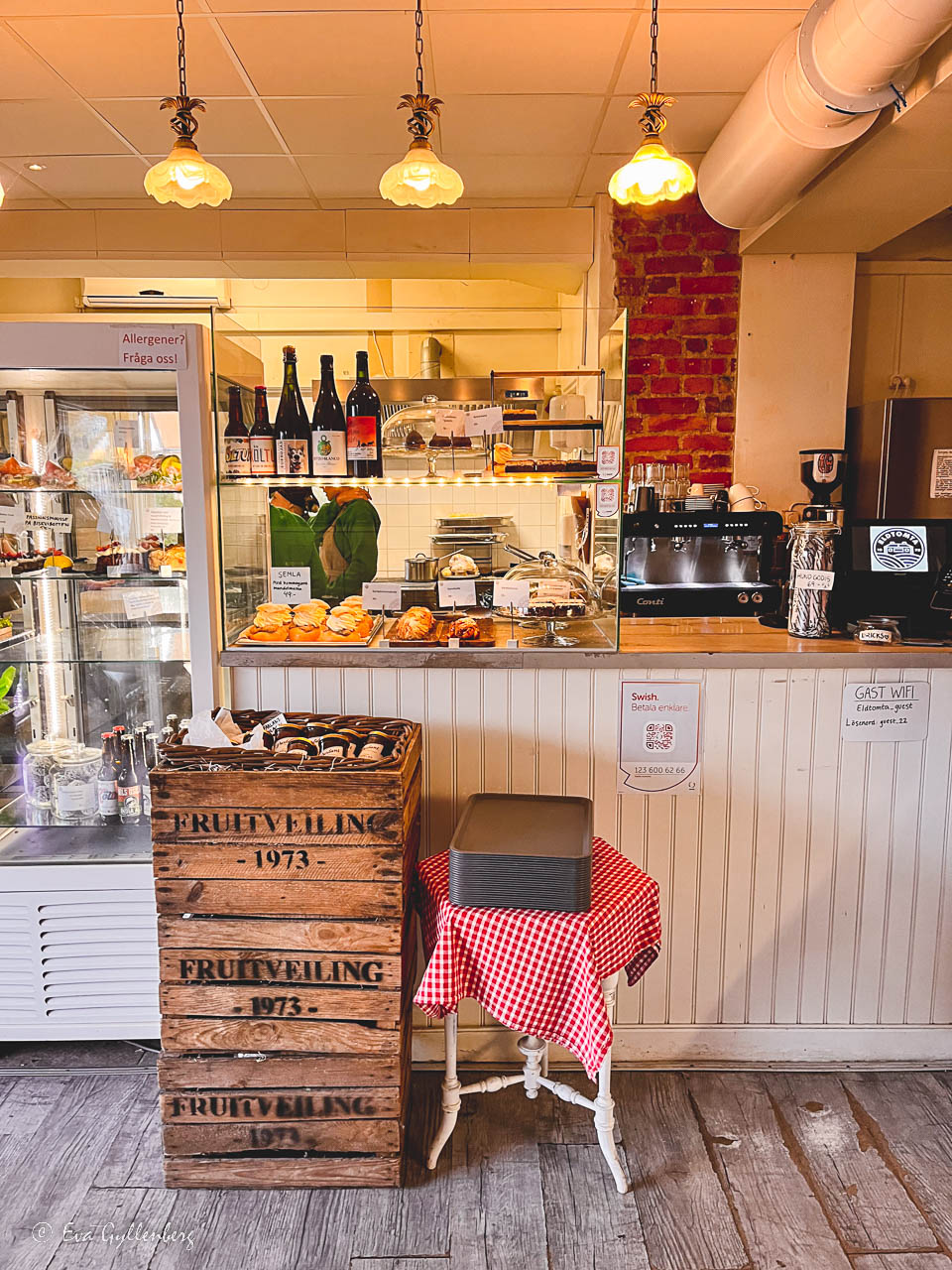 Cafe counter with a lot of goodies