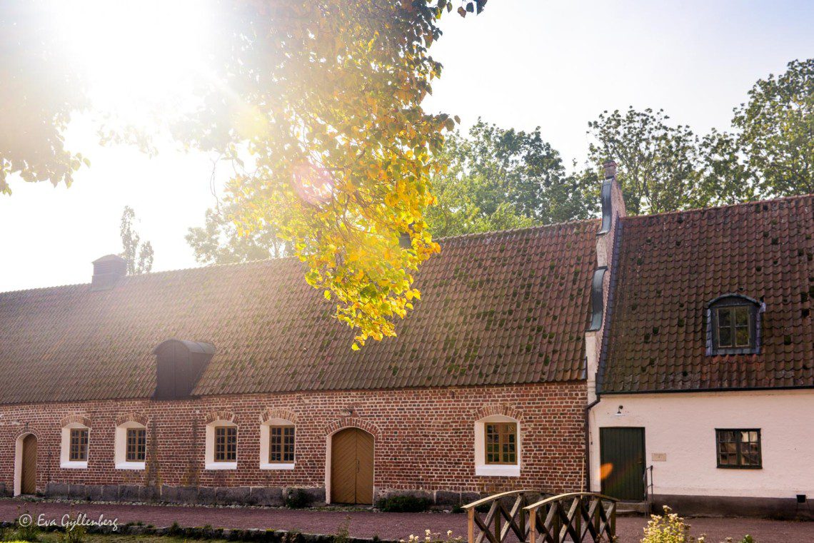 The courtyard at Bäckaskog castle
