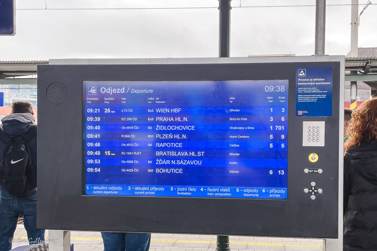 Sign with train times in Brno