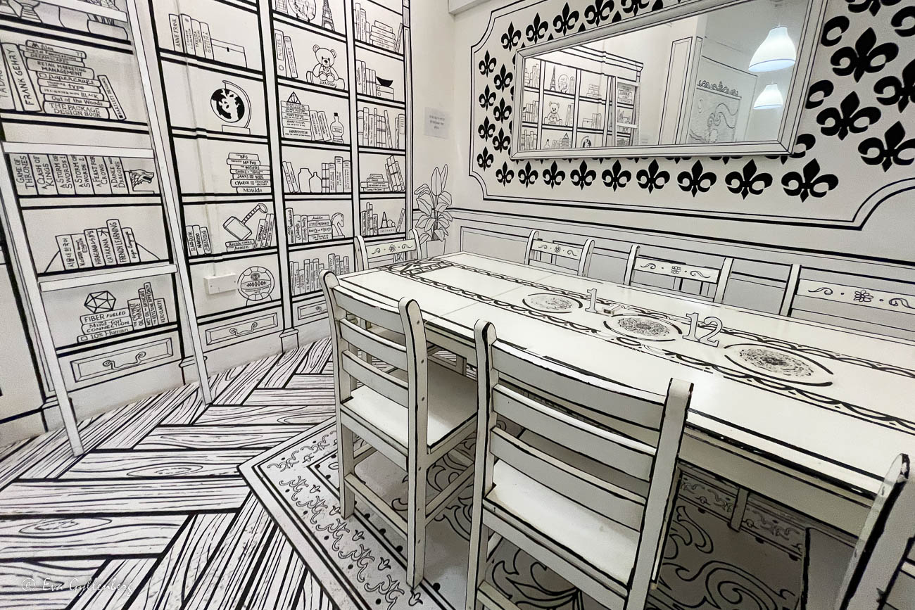 Black and White Cafe - Instagrammable places in Singapore