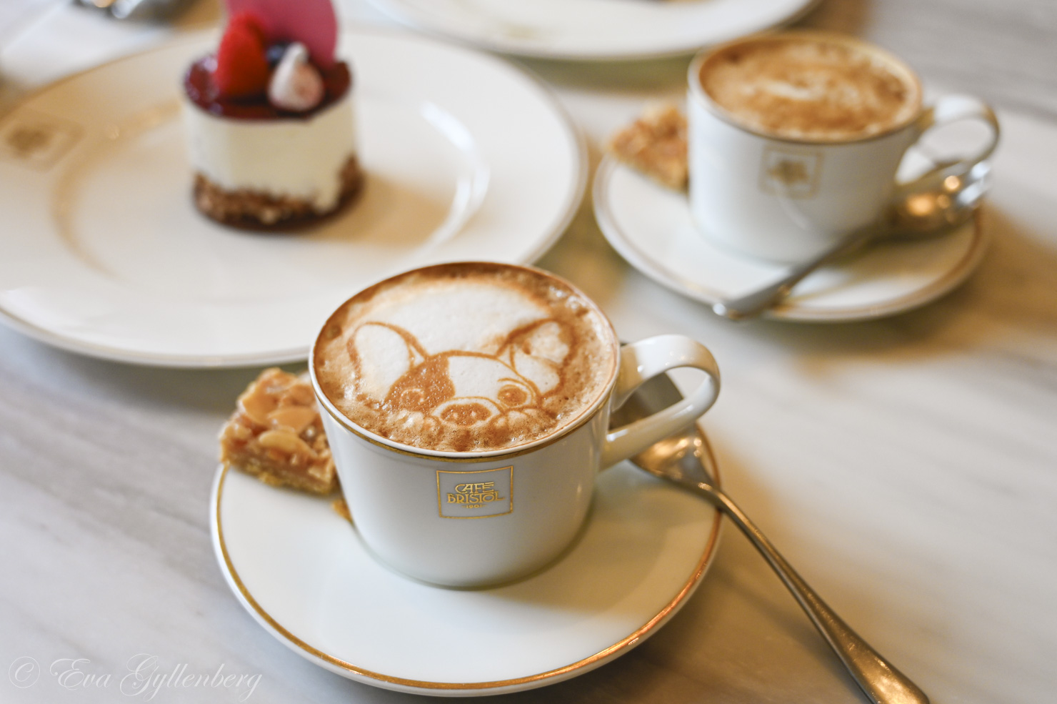 A coffee with a picture of a dog