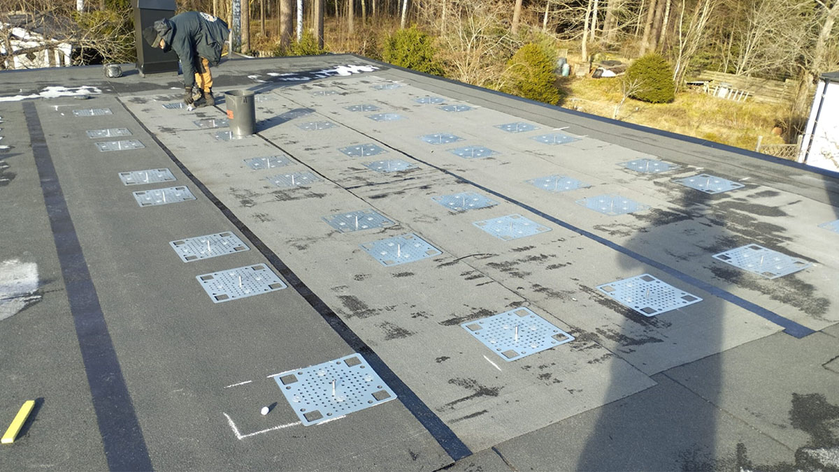 Installera solceller med Rudholms tak