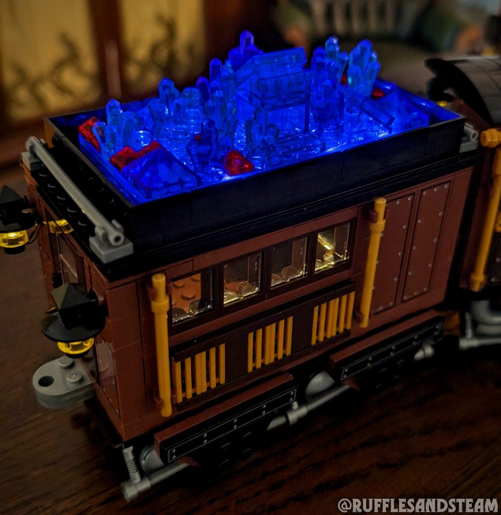 Details of Lumibricks' Steampunk Ore Train