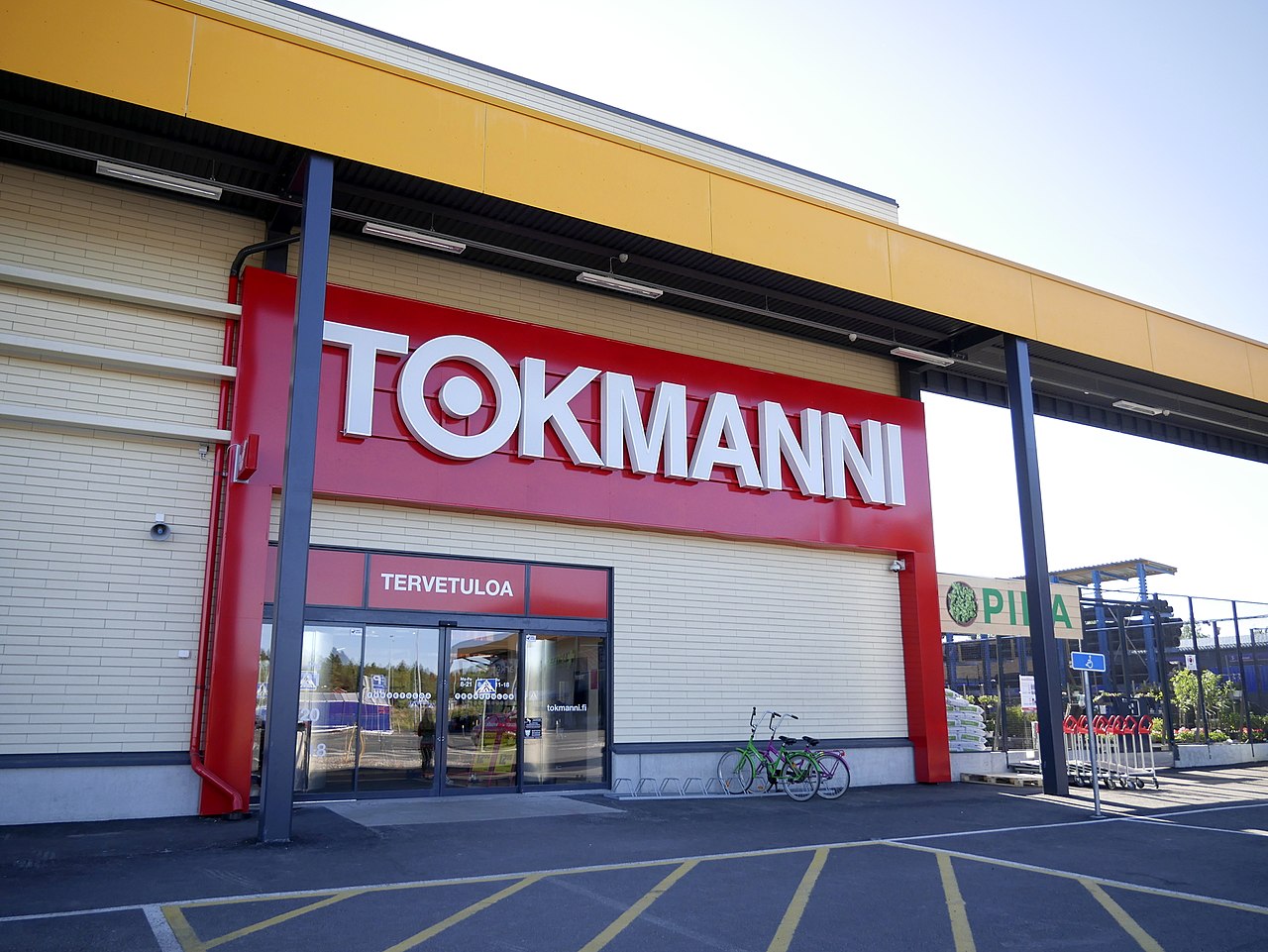 Акции Tokmanni резко упали после слабого квартального отчёта