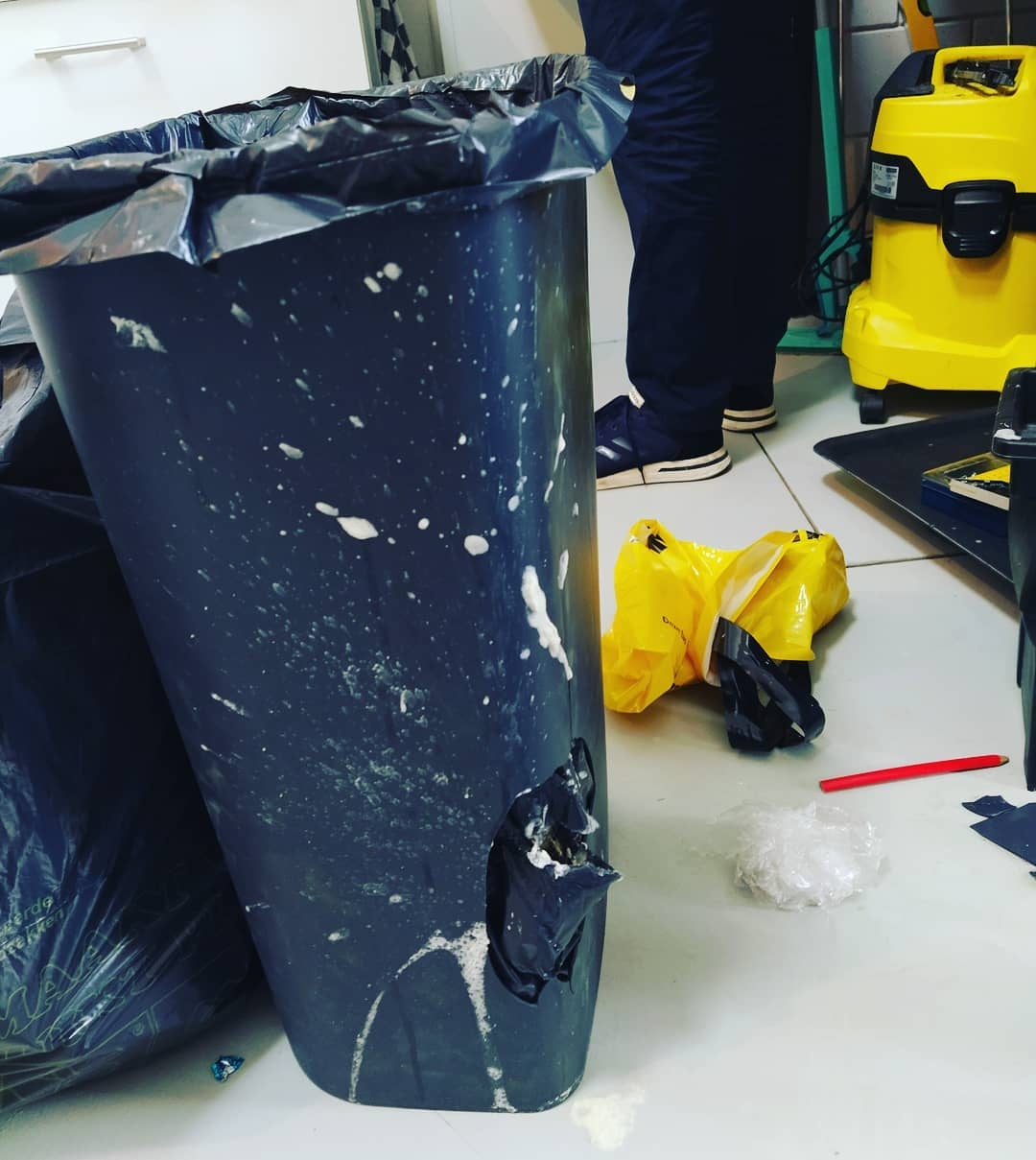 Trash can destroyed by Pinã Colada explosion