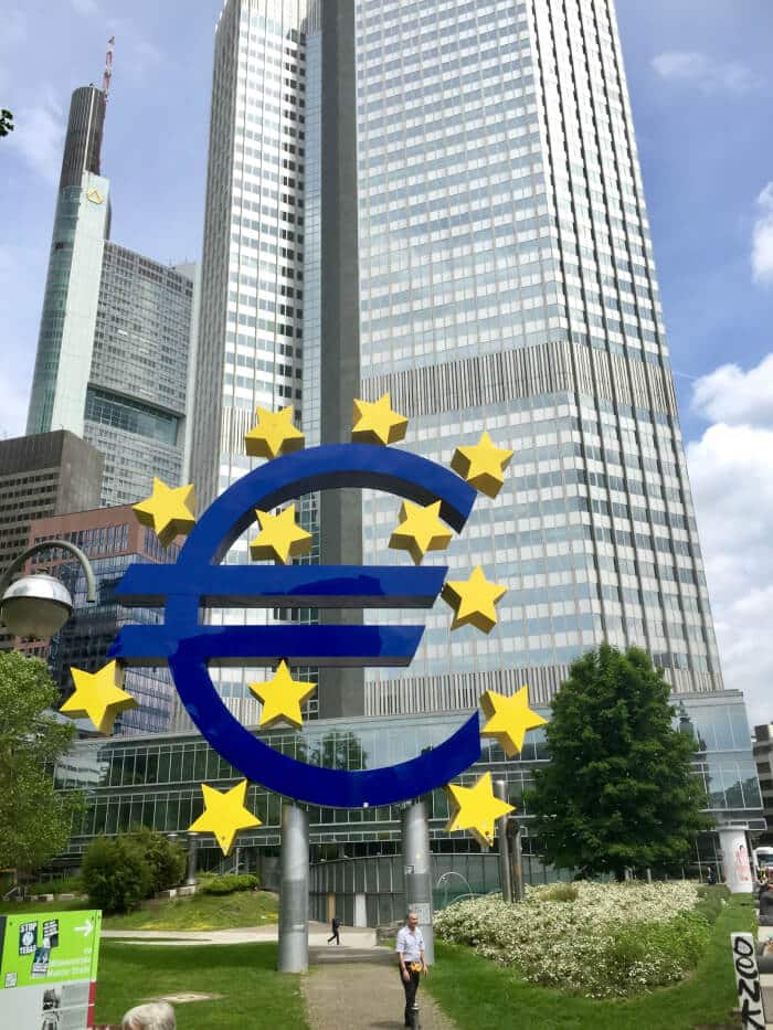 Den europeiske sentralbanken (ECB)