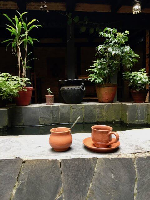 Gaun Ghar