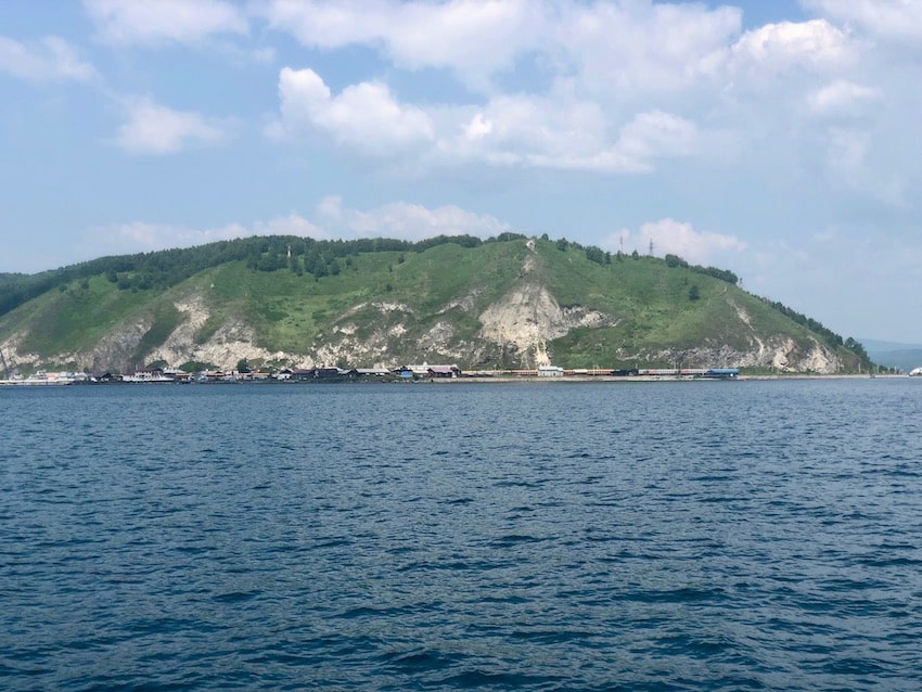 Lake Baikal, deepest and oldest Lake in the world. Bajkalsjøen, verdens dypeste innsjø