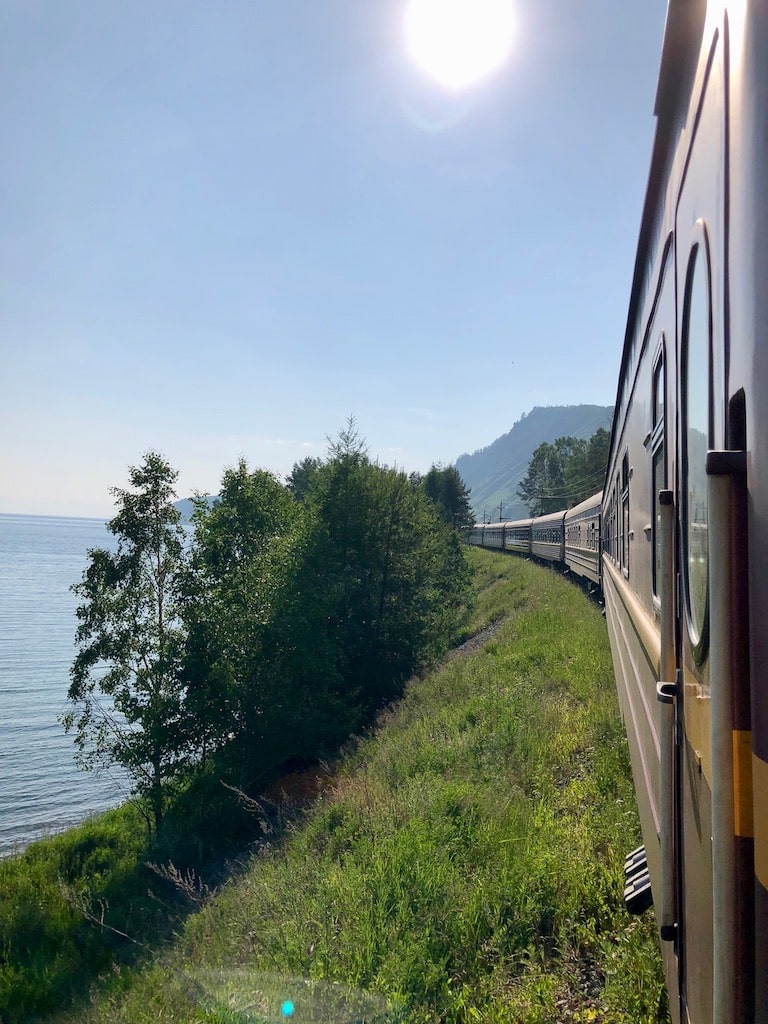 Baikal Lake, Circum-Baikal Railway