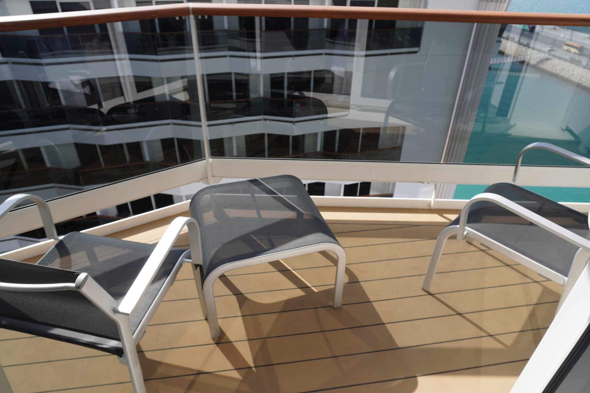 deluxe balcony promende 1 MSC World Europa