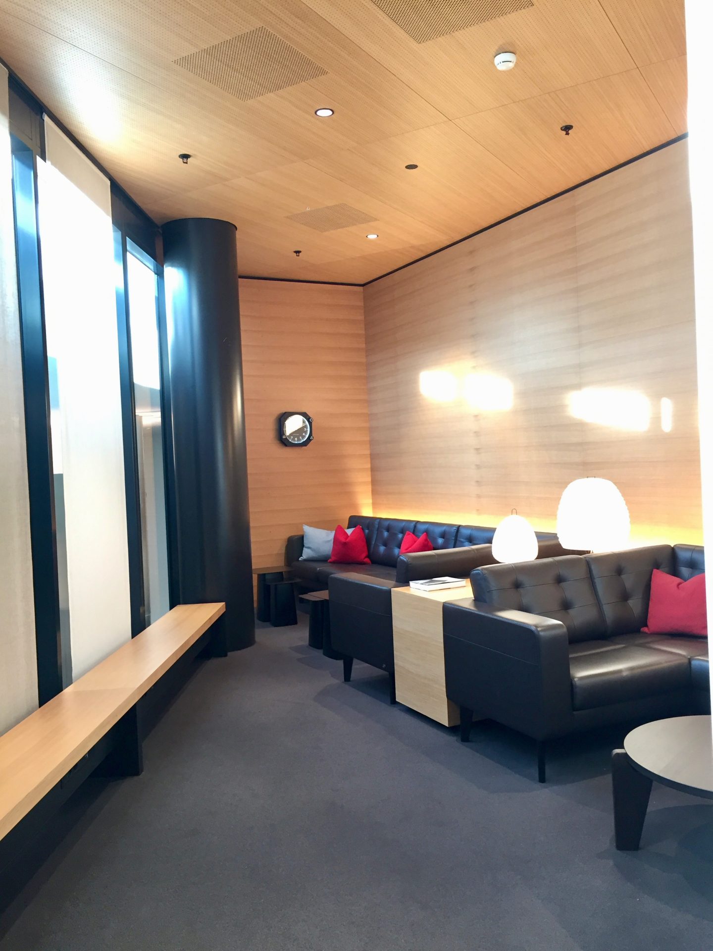 Swiss First Class Lounge terminal A