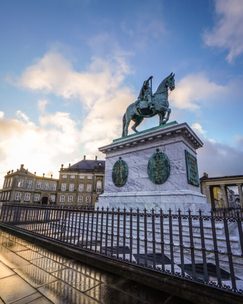 amalienborg-slot-koebenhavn