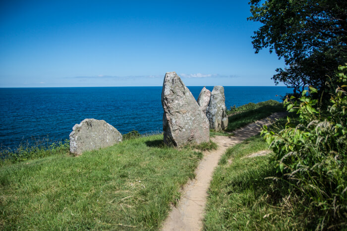 hestestenene-bautasten-gudhjem