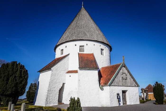 olsker-rundkirke-bornholm