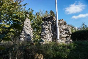 Kysing Kirke – ruin ved Norsminde Havn