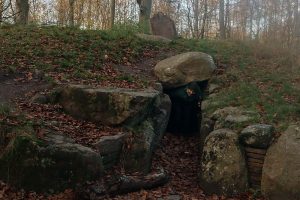 Jættestuen ved Jægerspris Slot