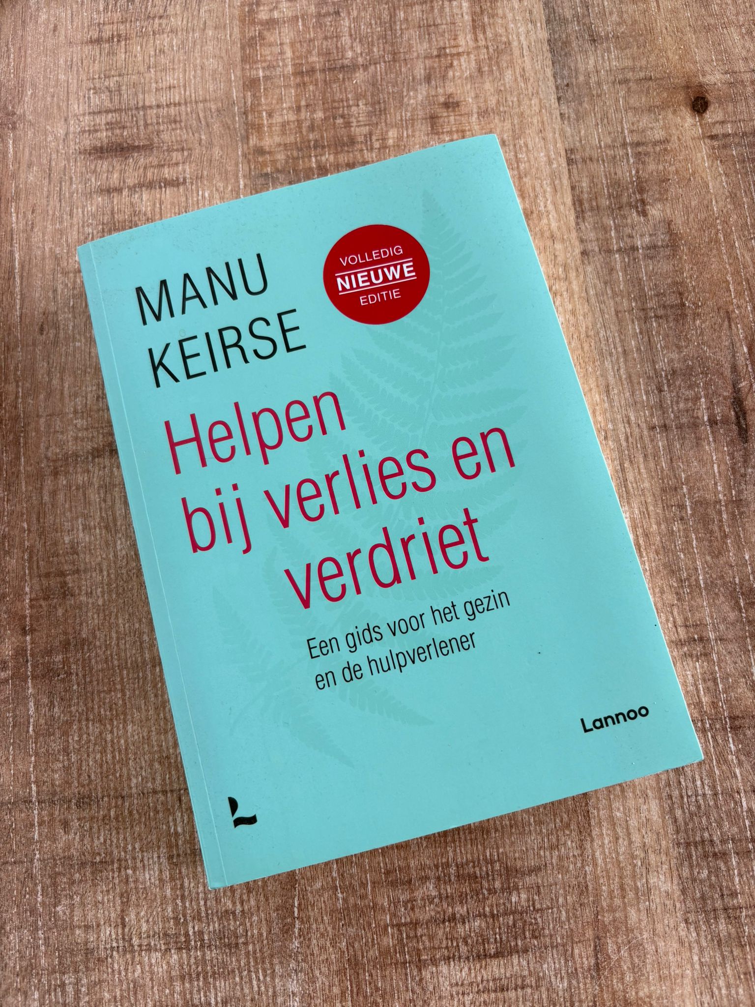 boekenplank manu keirse helpen verlies verdriet