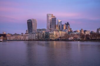 Лондон лидирует по международным инвестициям в технологии